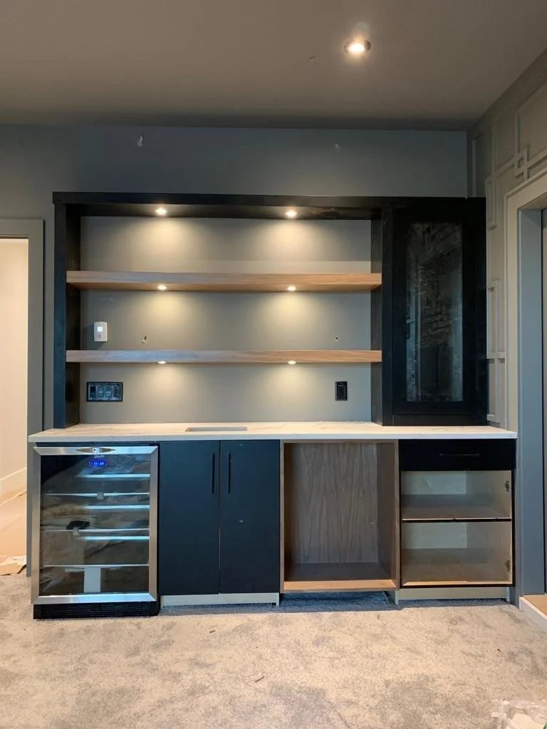 Bar cabinet