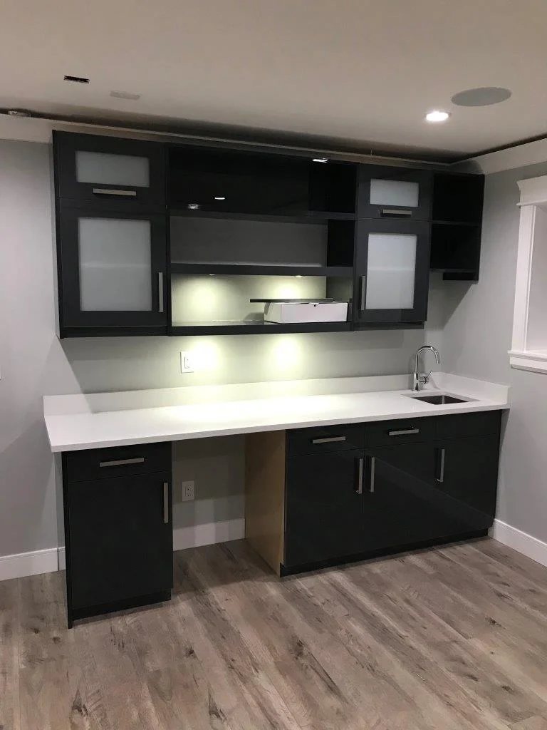 Bar cabinet