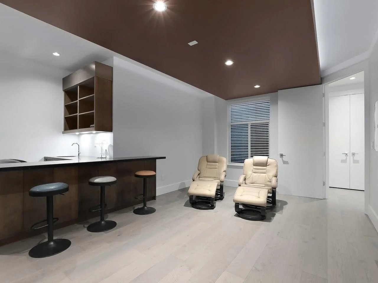 Bar Cabinets