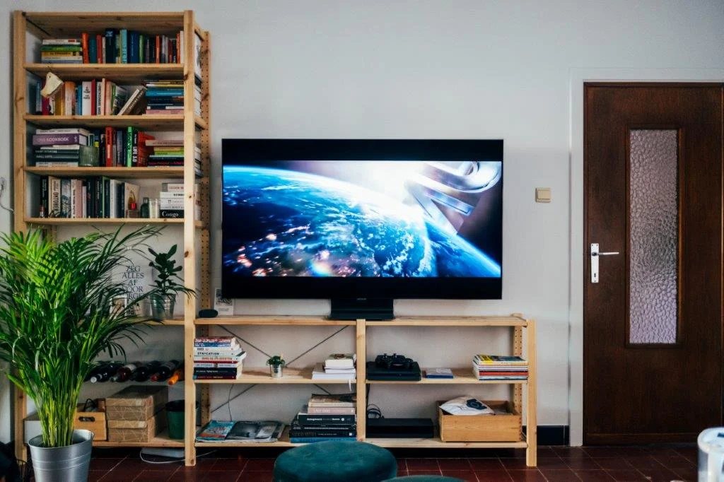Entertainment unit