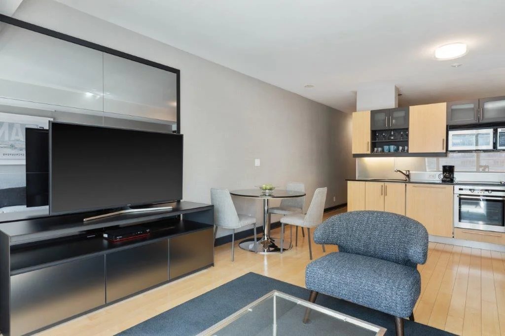 Entertainment unit
